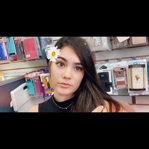 Meet your Posher, Ada maris